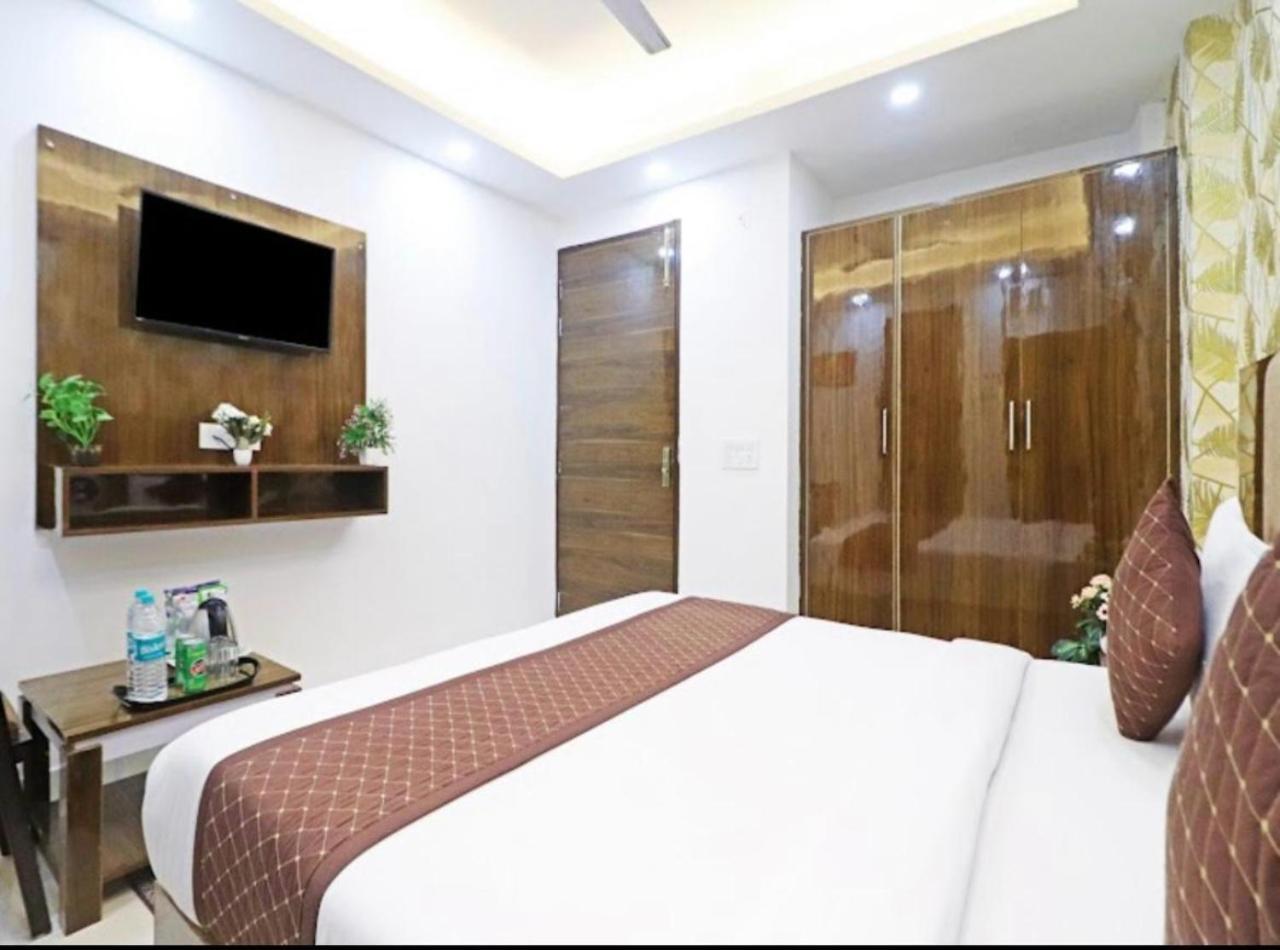 Hotel Vijaydeep Palace Near Delhi Airport Nova Deli Exterior foto